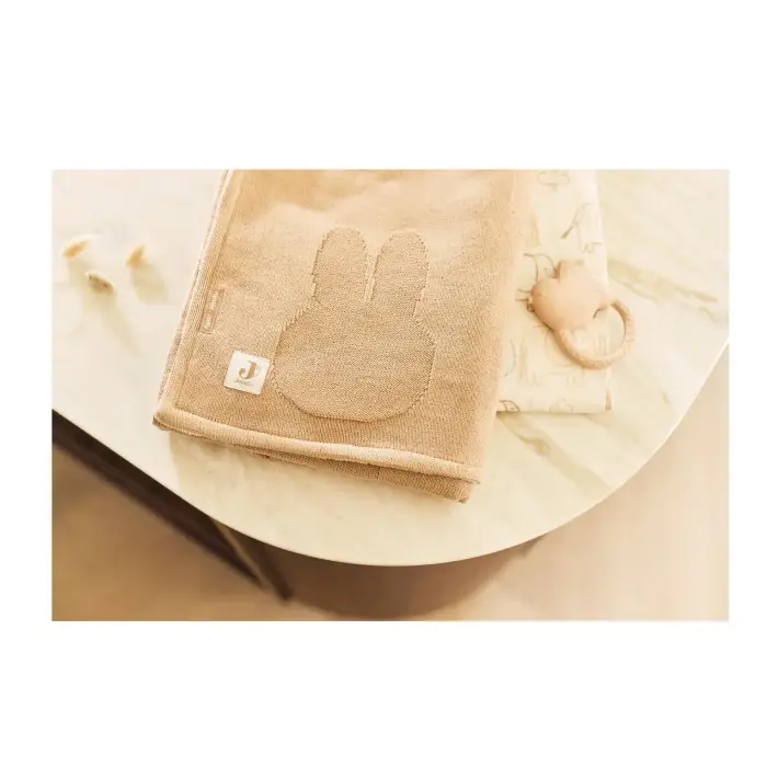 Jollein – Manta Veludo – Miffy Biscuit - Image 7