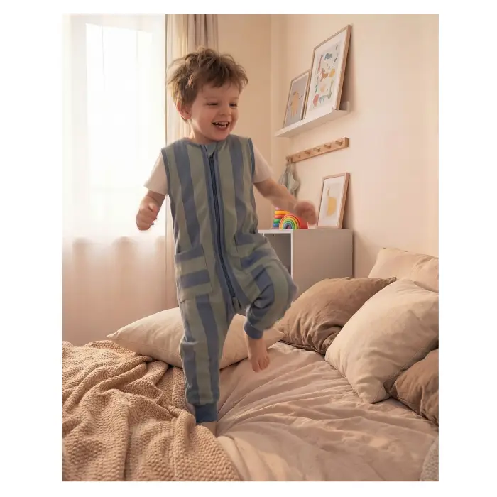 Molis&Co – Saco Dormir C/Pernas – Green & Blue Stripes TOG 0.5 - Image 7
