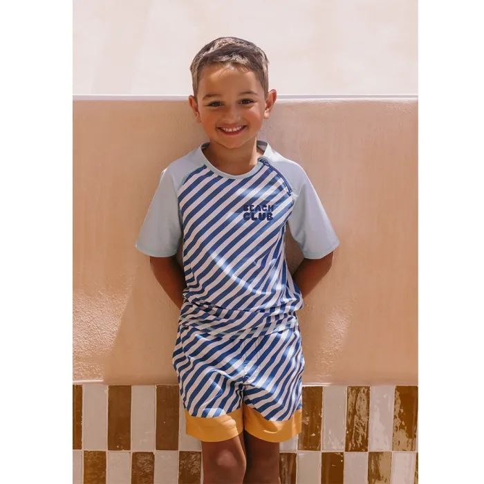 Monnëka – T-Shirt Banho C/Proteção Solar – Stripes Blues & Beyond - Image 7